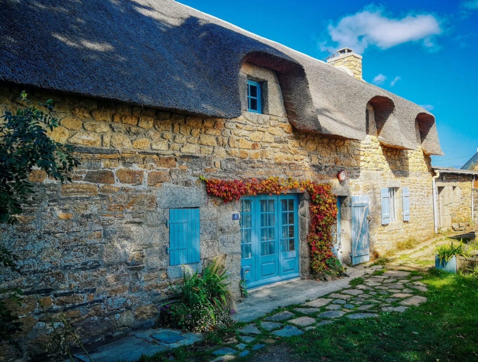 Kerbeleg - Tourisme - Chaumières de Kerascoët