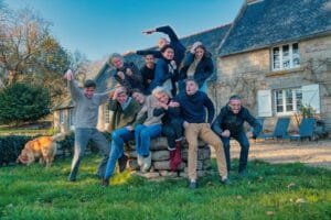Laure, Aurélie, Adam, Nigel, Caline, Clélie, Louis TEMPETE DE NEIGE