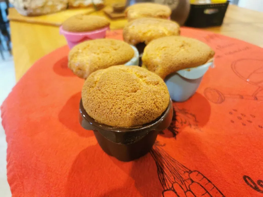 Le baba au rhum vanille et agrumes de Patone 8 - Kerbeleg Recette Le baba au rhum vanille et agrumes de Patone ()