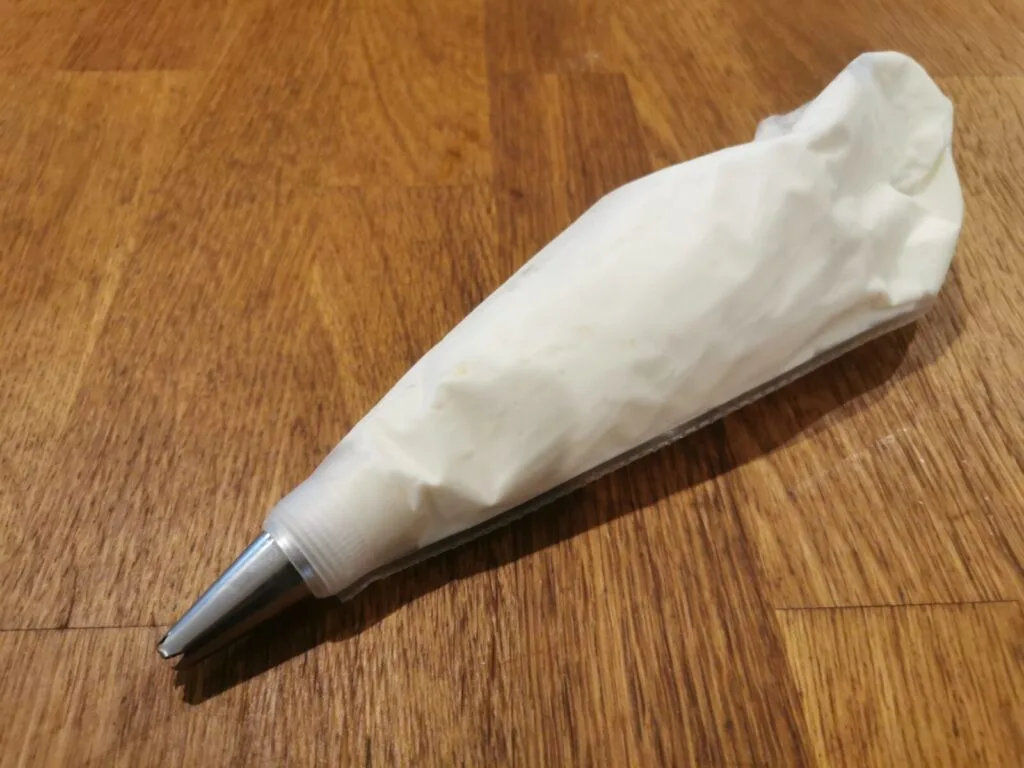 Le baba au rhum vanille et agrumes de Patone 5 - Kerbeleg Recette Le baba au rhum vanille et agrumes de Patone ()