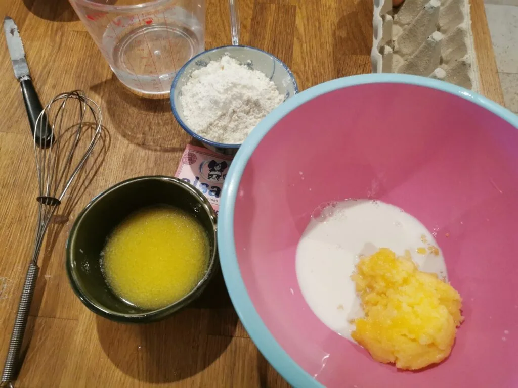 Le baba au rhum vanille et agrumes de Patone 2 - Kerbeleg Recette Le baba au rhum vanille et agrumes de Patone ()