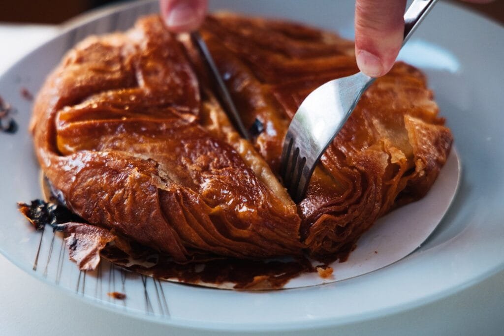 Du petit déjeuner maison aux repas alentour : L’esprit des vraies chambres d’hôtes 5 - Kerbeleg Kouign Amann Restaurants