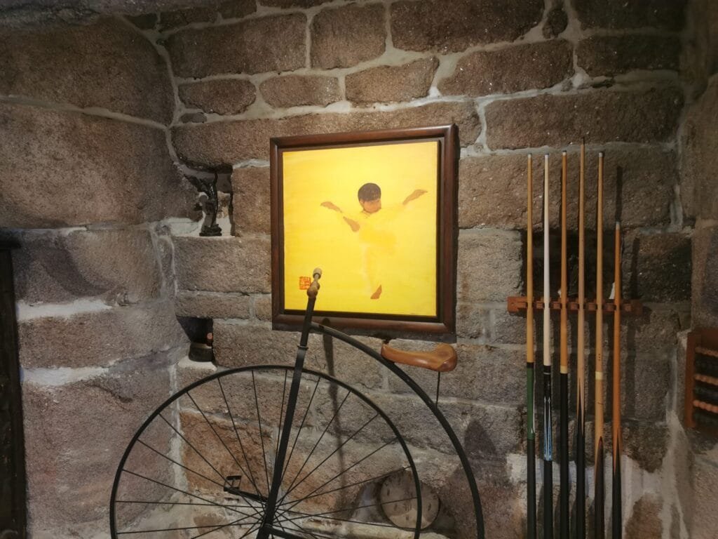 Peinture Fabien Raveton () Petit bonze x (en place)